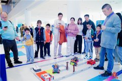 构建人工智能教育新生态上海青少年人工智能创